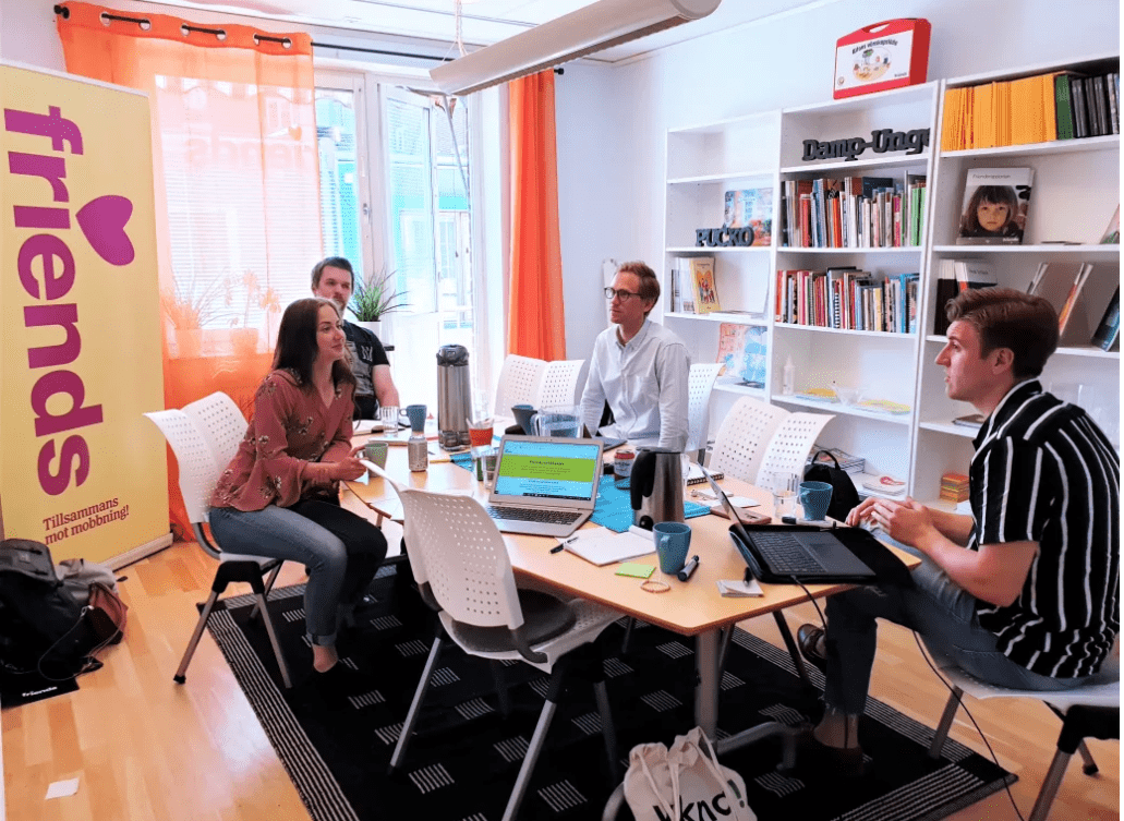 Startups i Umeå hjälper Friends utveckla kunskapsbank