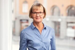 IT-chefer i Norden brottas med molnstrategier, föråldrade-system och driftstörningar IT-chefer i Norden brottas med molnstrategier, föråldrade-system och driftstörningar